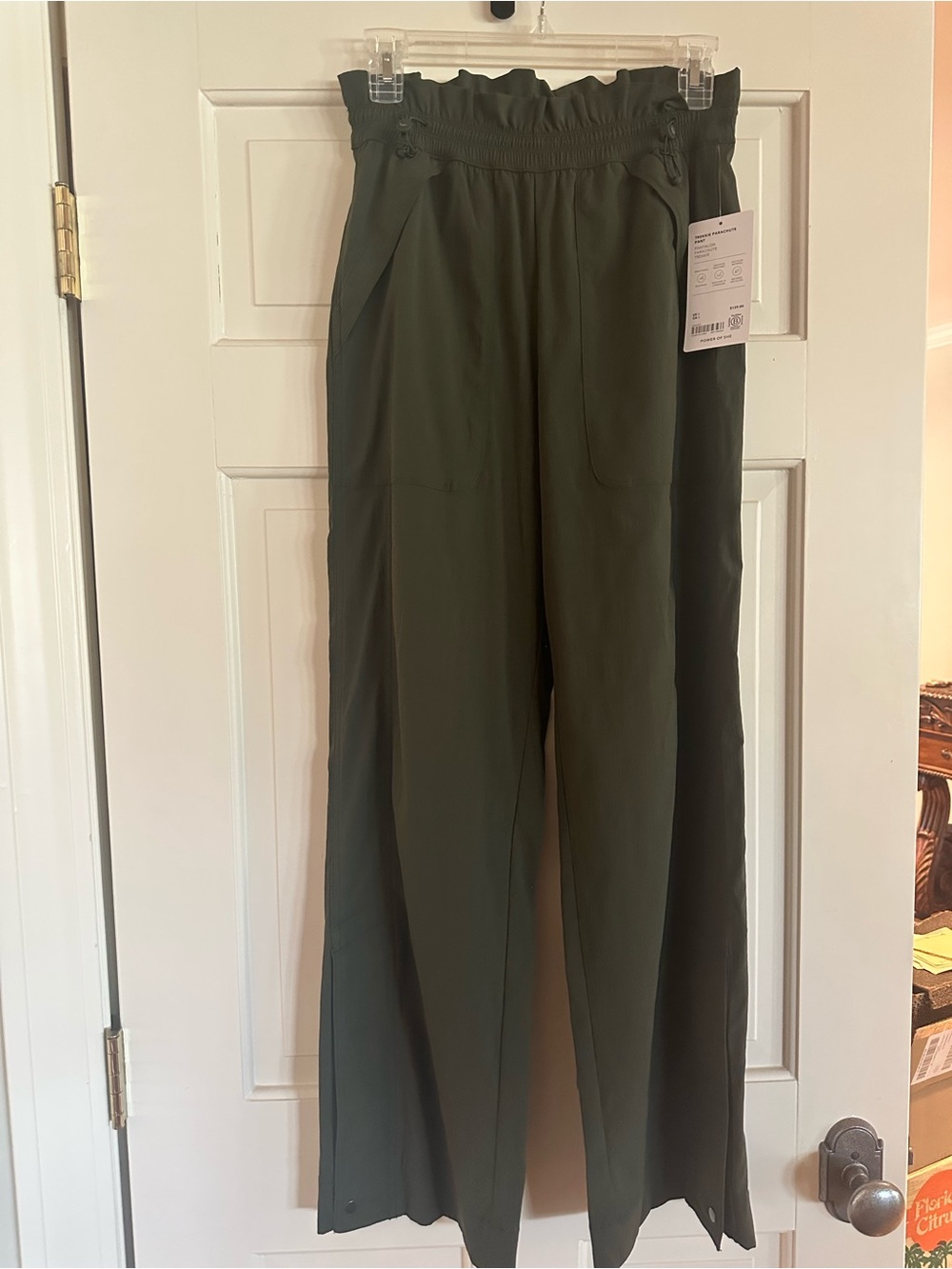 Athleta Olive Green Trekkie Parachute Pants NWT